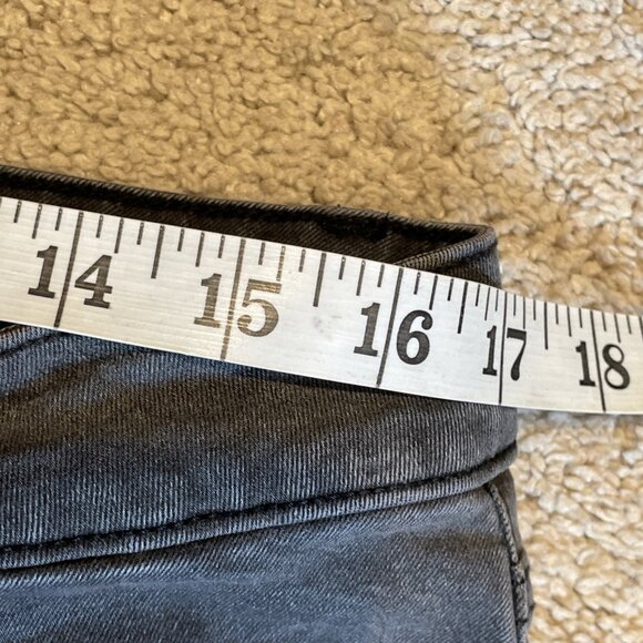 DKNY Men's Jeans Mercer Skinny Fit Size 33x30 Gray Medium Wash Stretch Comfort - Picture 5 of 11